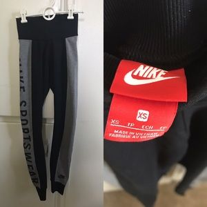 Nike Tights/Leggings Size XS, Black with Grey